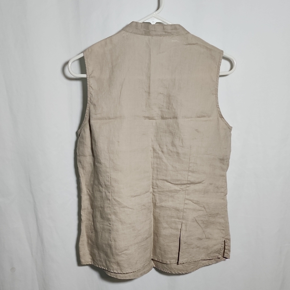 Sleeveless Ruffle Front Tan Top - Picture 3 of 4